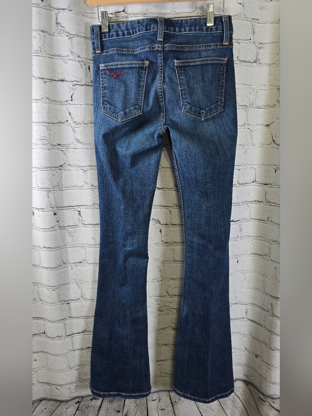 Kimes Ranch Women's Chloe Dark Blue Flared Bootcut Jeans Size 2 - Picture 4 of 9